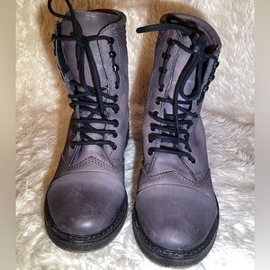 Free people sparrow Gray Women's combat Boots size 6